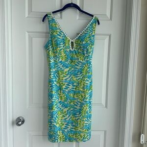 Lilly Pulitzer Alligator Pattern Blue and Green Sleeveless Shift Dress